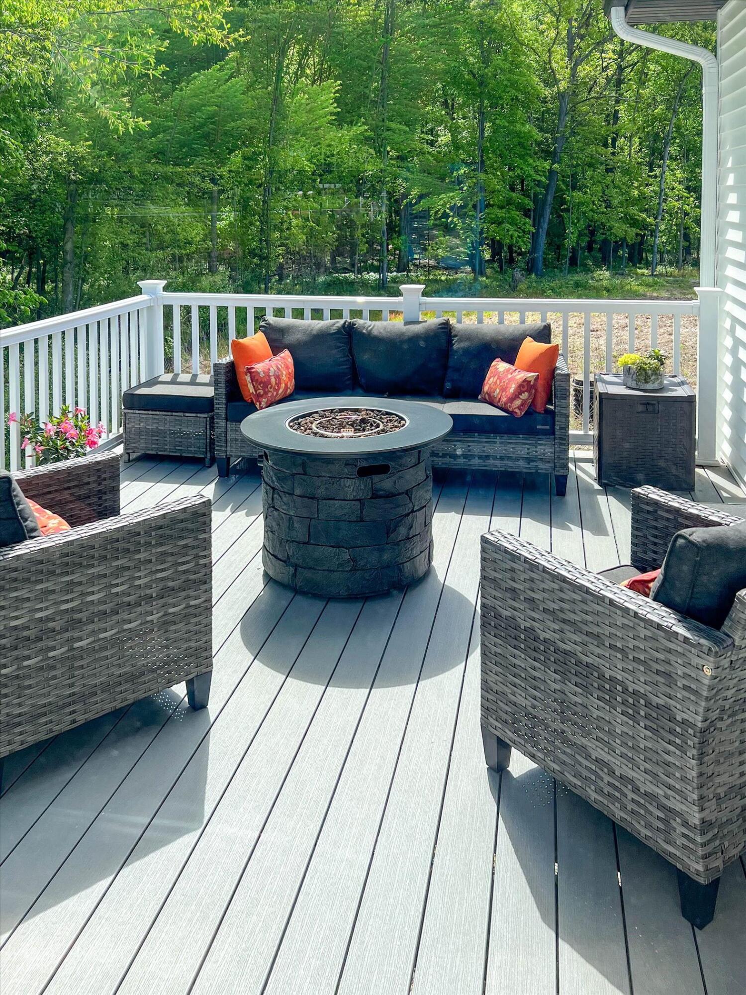 10597 Sharon Lee Lane 88