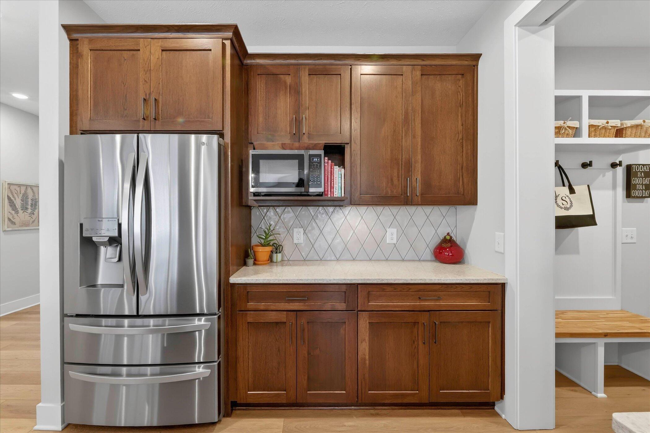 10597 Sharon Lee Lane 88