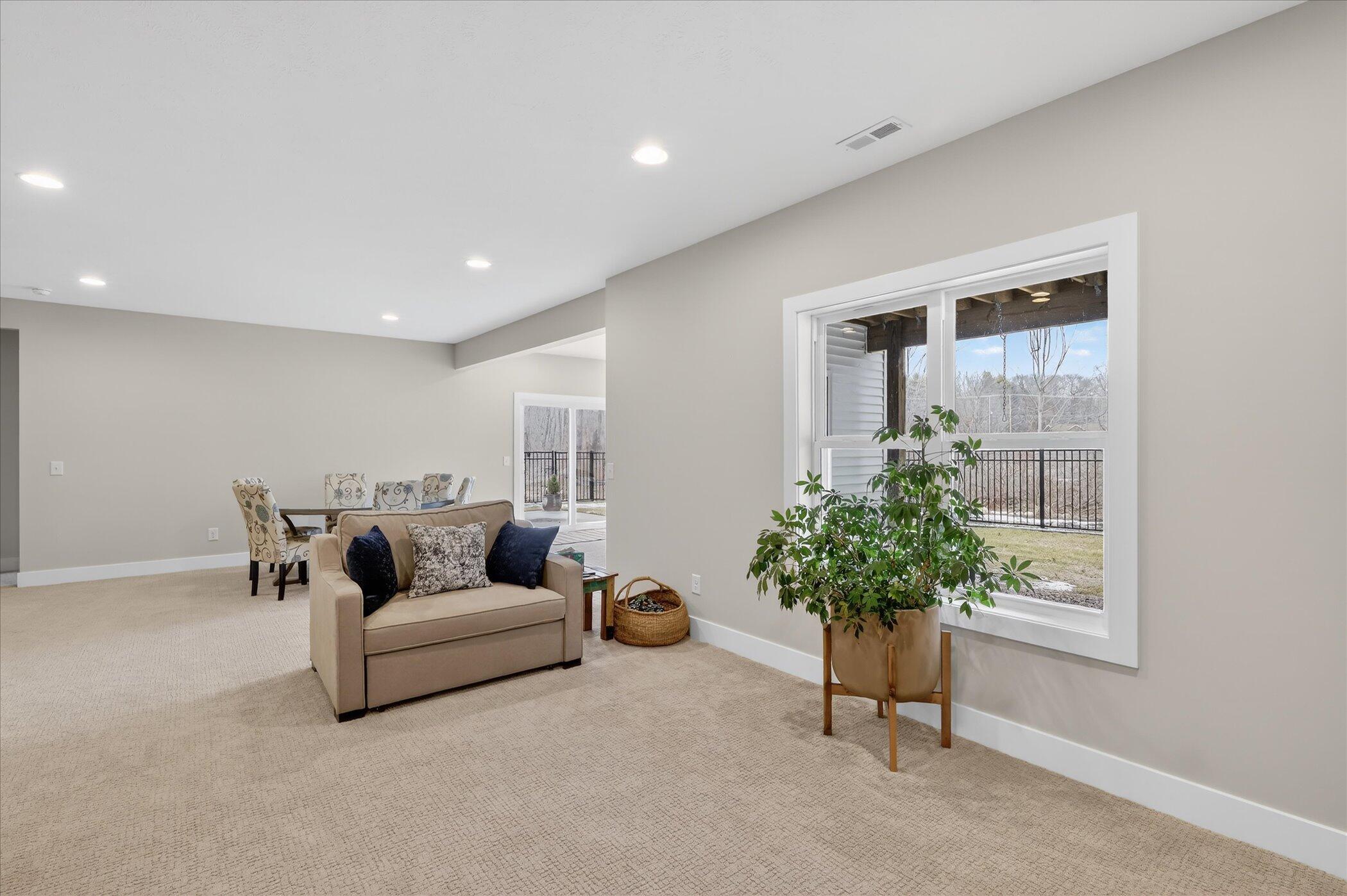 10597 Sharon Lee Lane 88