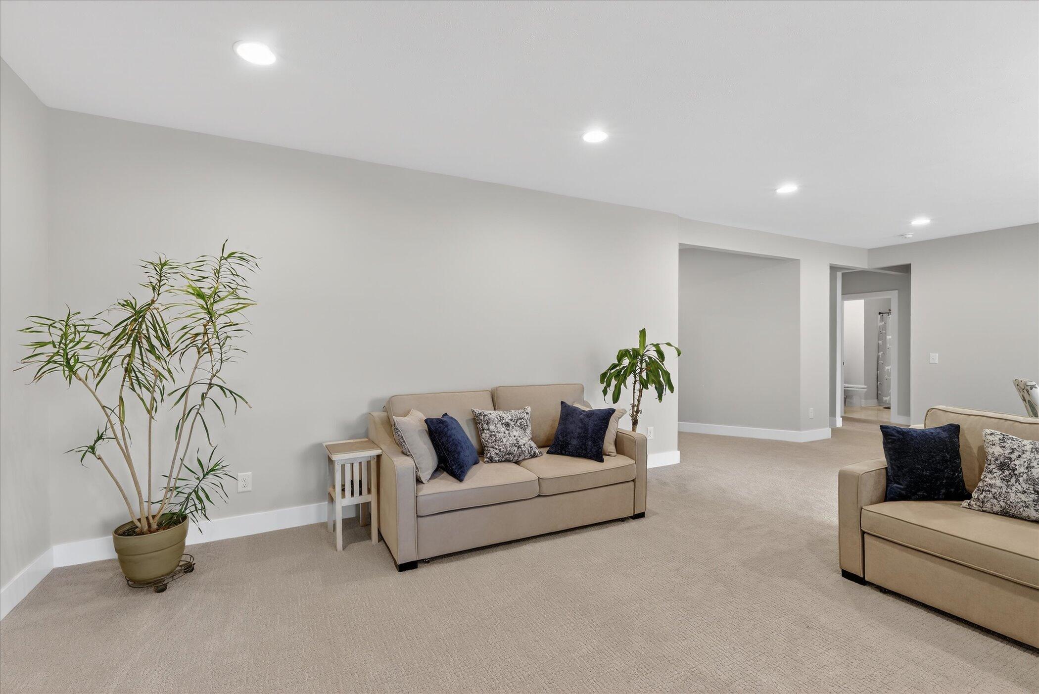 10597 Sharon Lee Lane 88