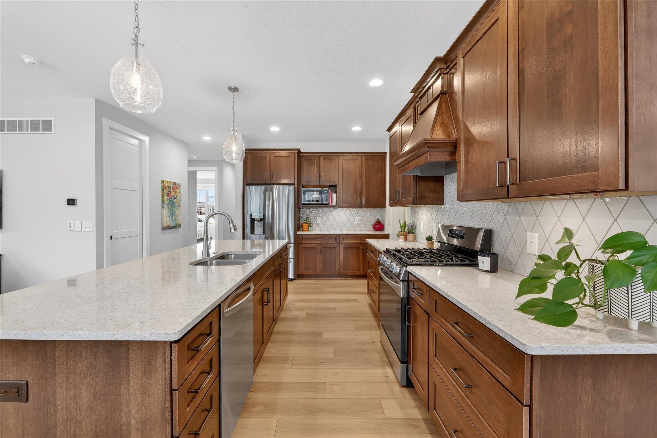 10597 Sharon Lee Lane 88