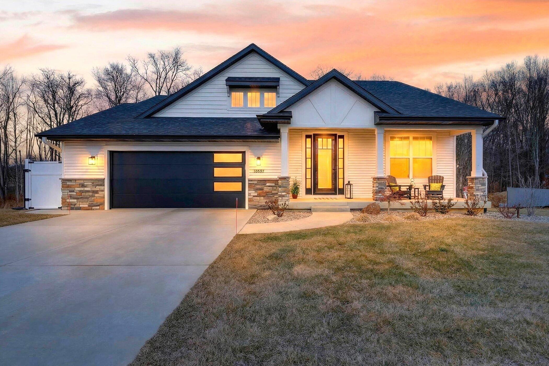 10597 Sharon Lee Lane 88