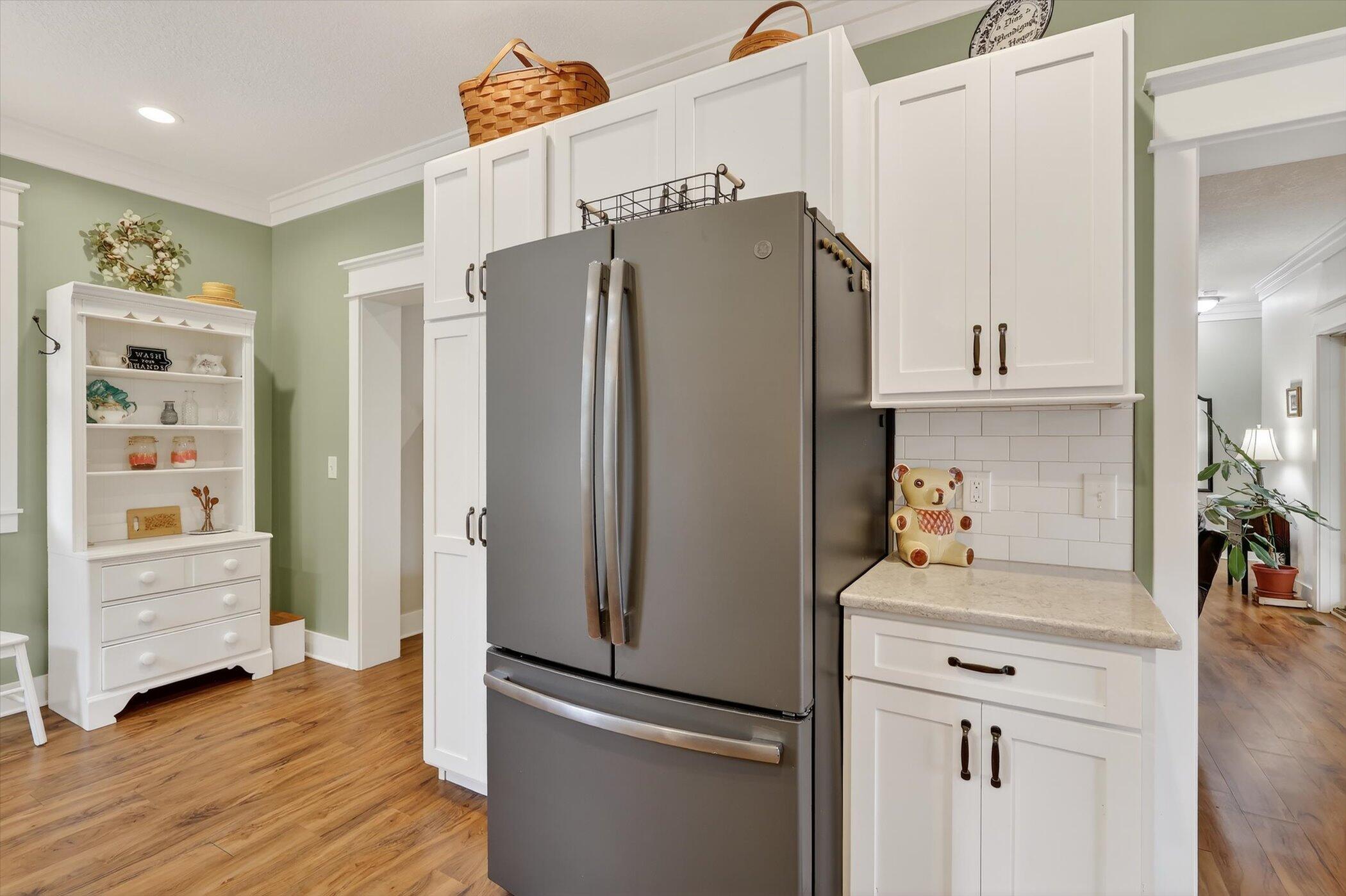 2214 Shelter Pointe Drive