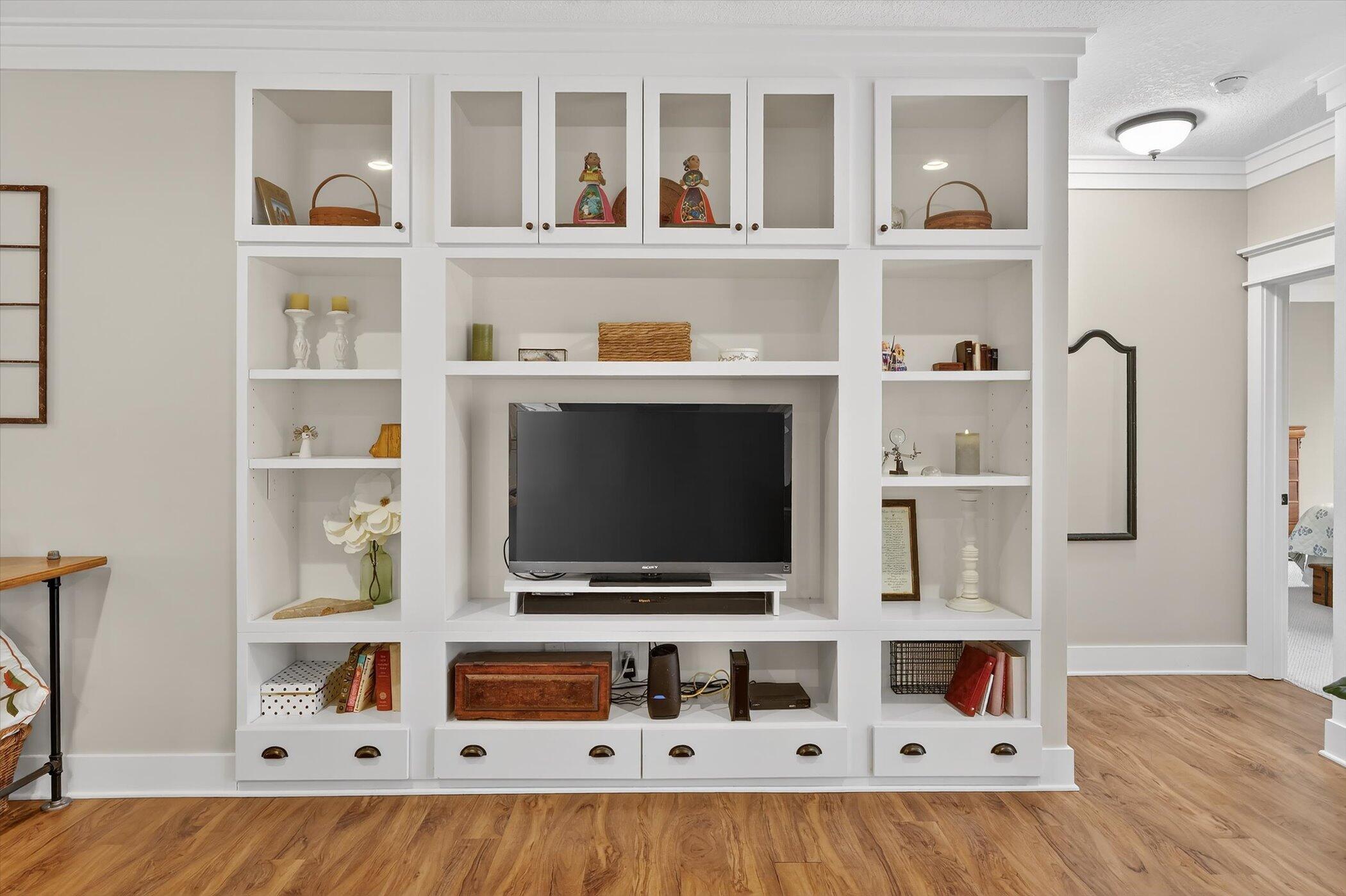 2214 Shelter Pointe Drive