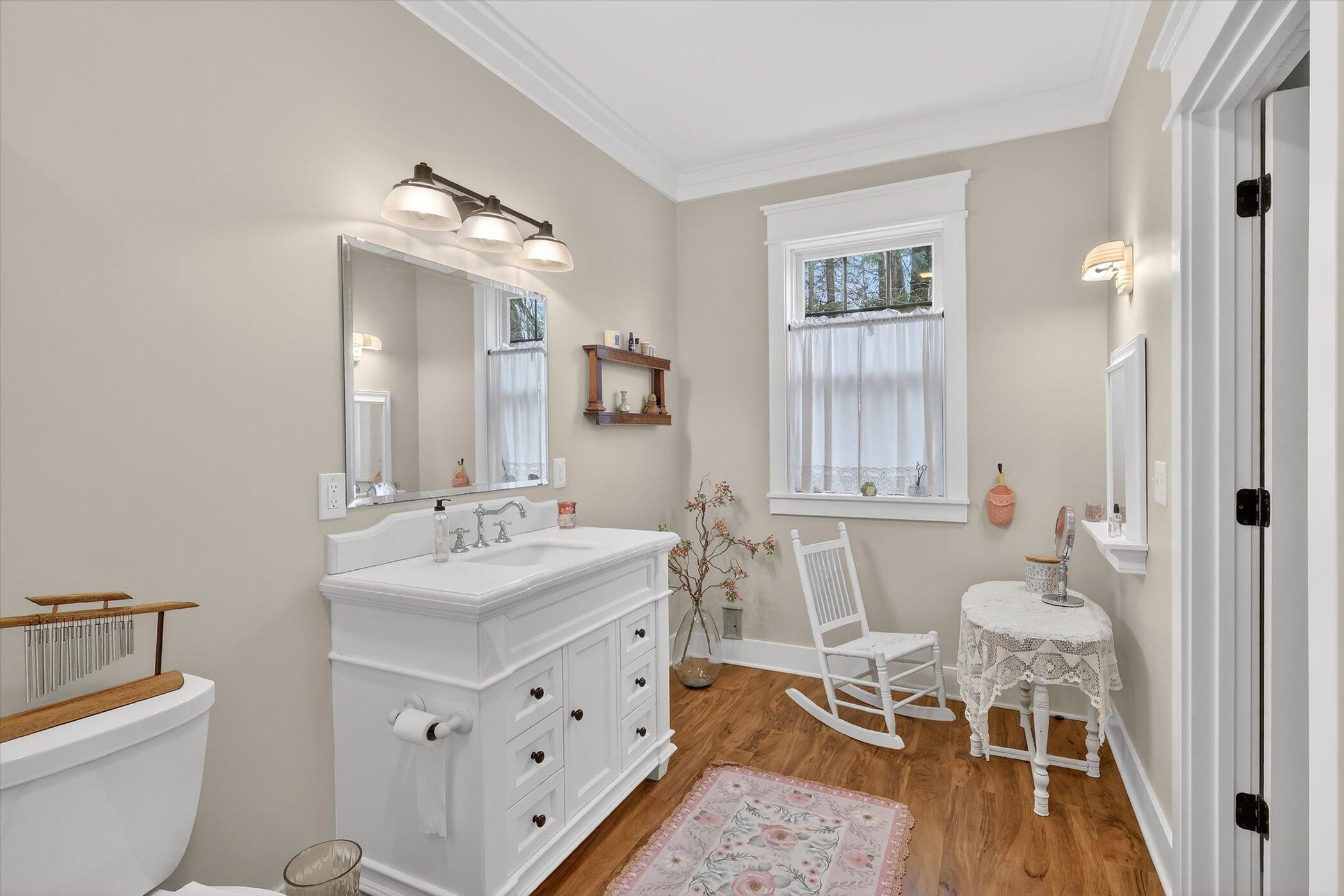 2214 Shelter Pointe Drive