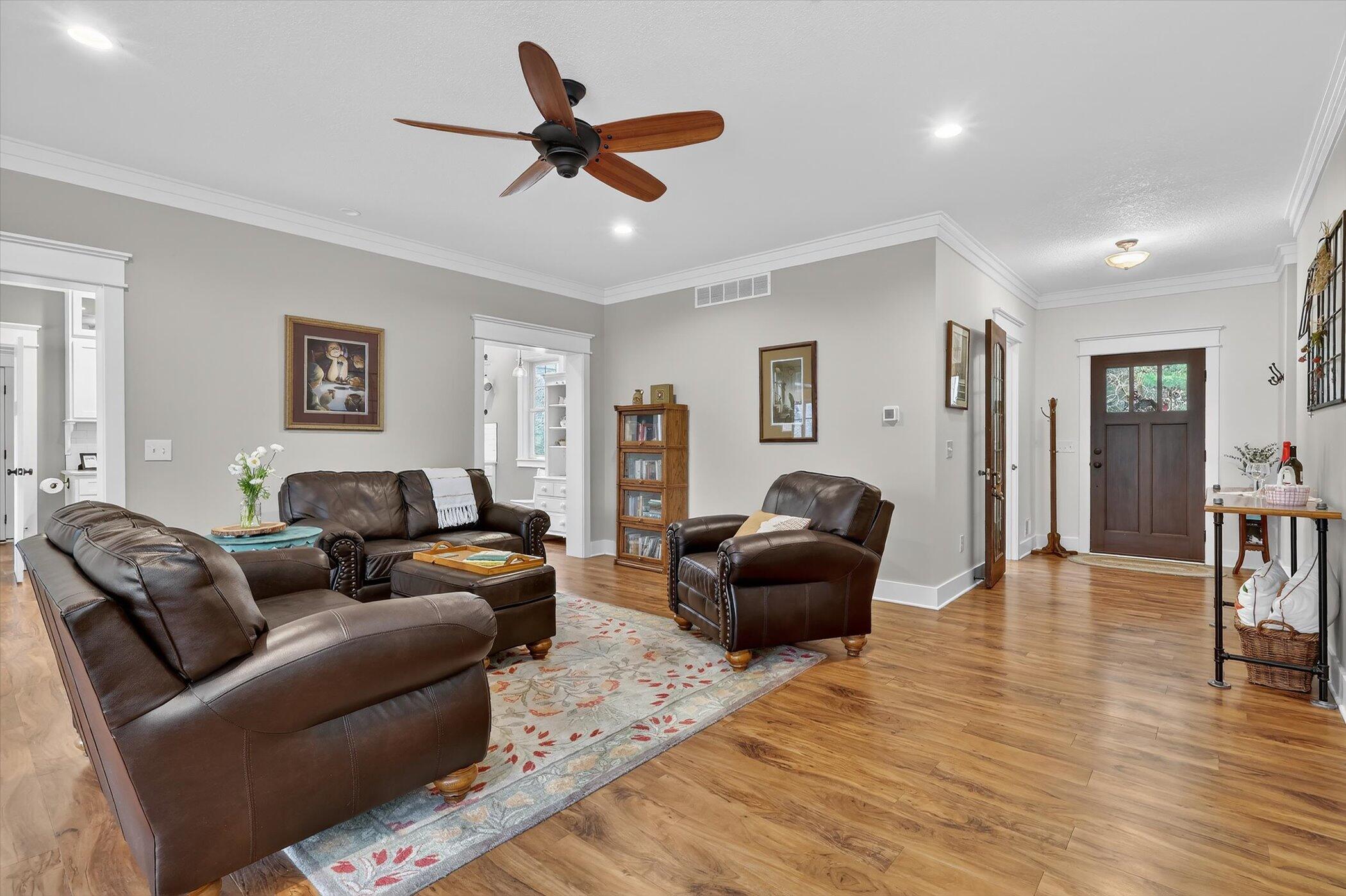 2214 Shelter Pointe Drive