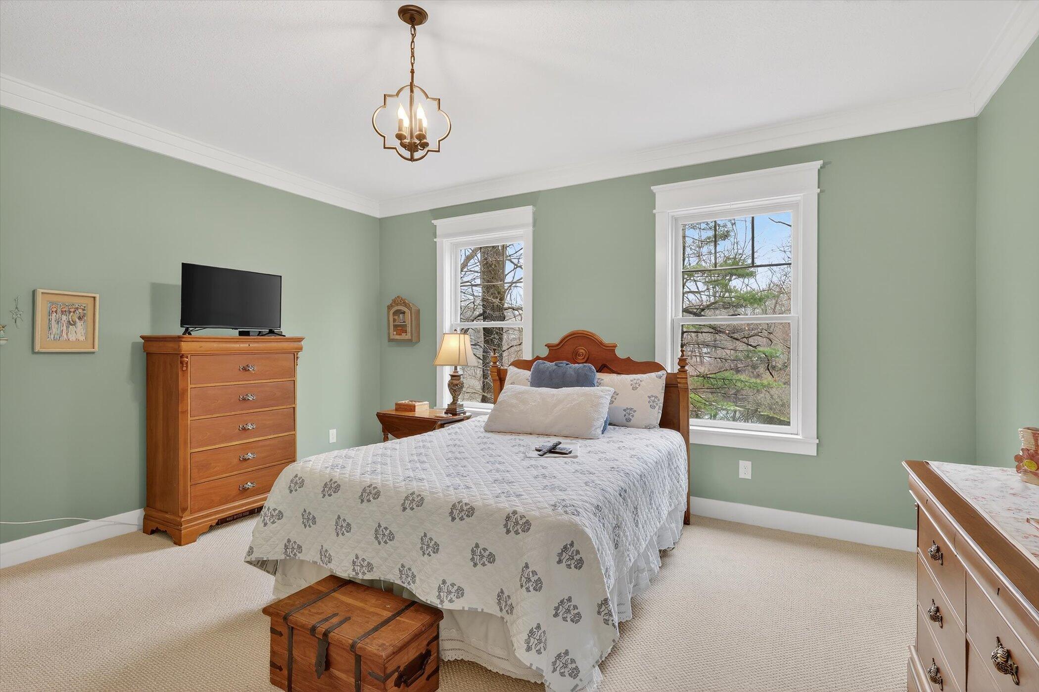 2214 Shelter Pointe Drive