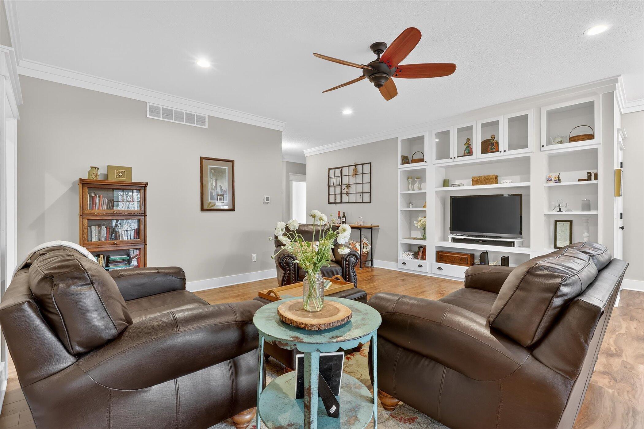 2214 Shelter Pointe Drive