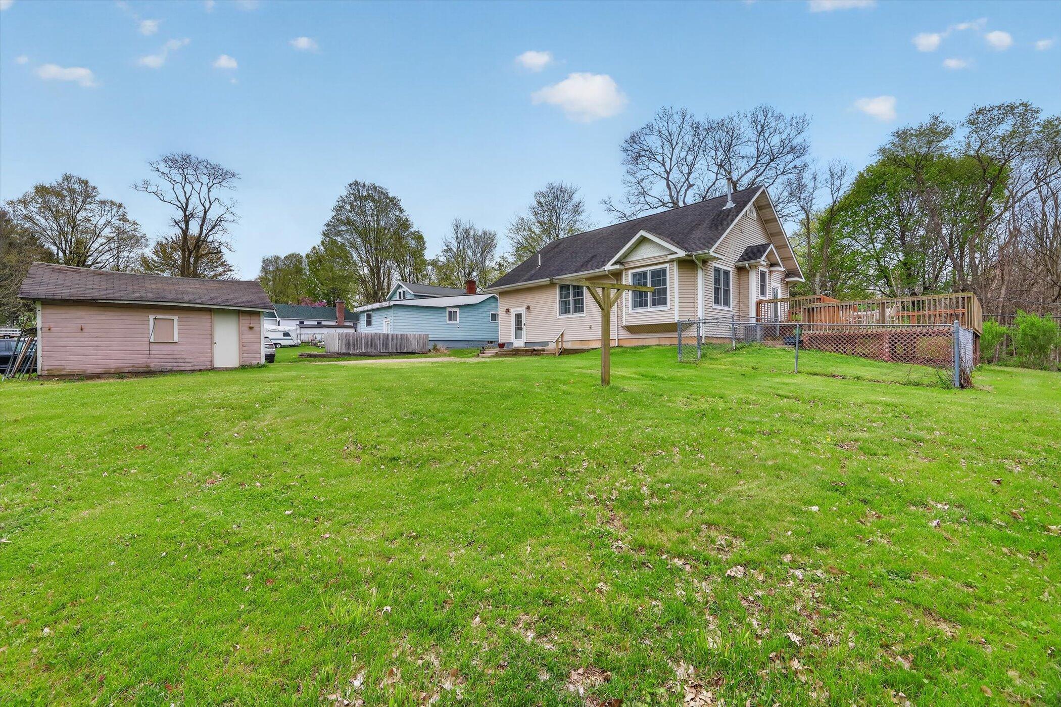 6887 E Main Street