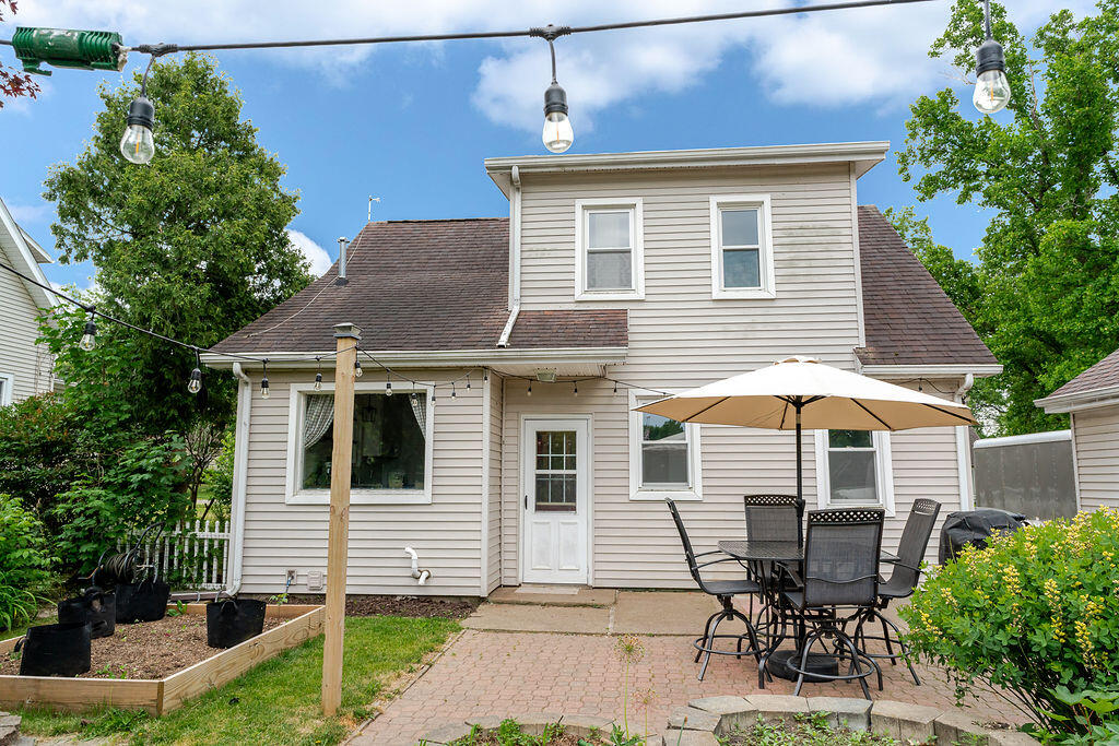 420 Oakhurst Avenue