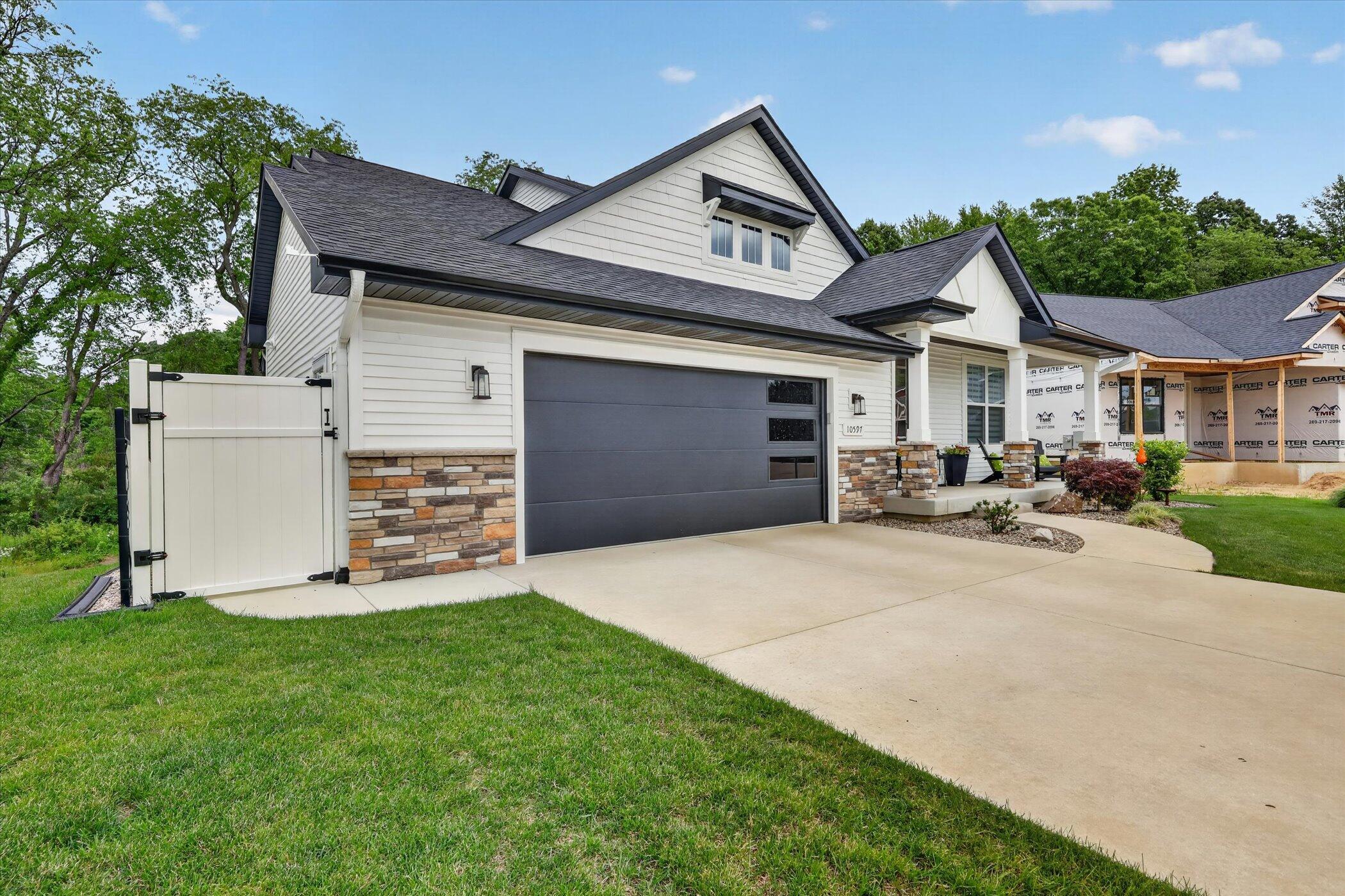 10597 Sharon Lee Lane 88