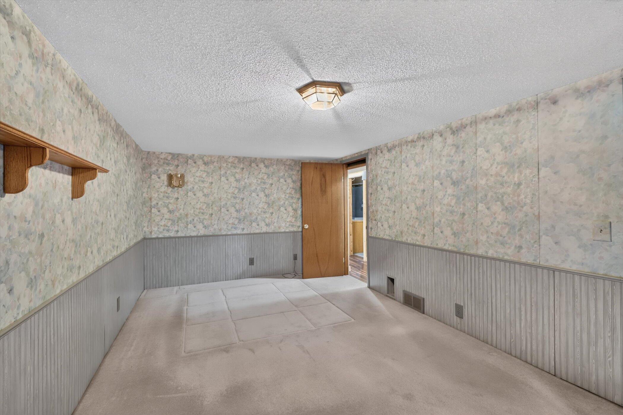 7858 W X Y Avenue