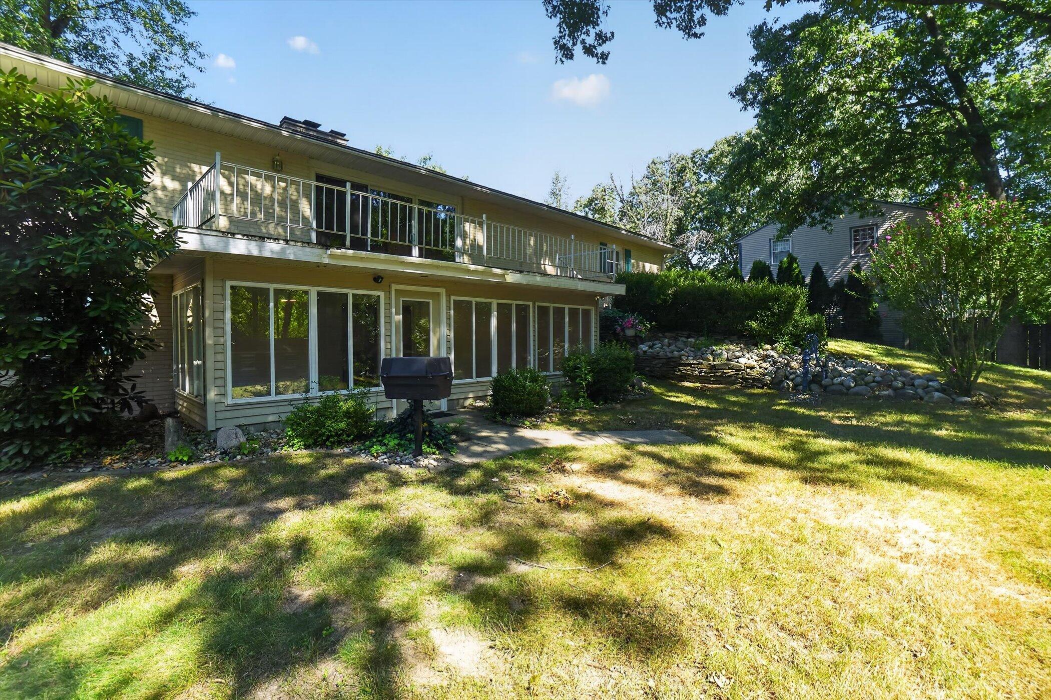 8047 Oak Hill Drive