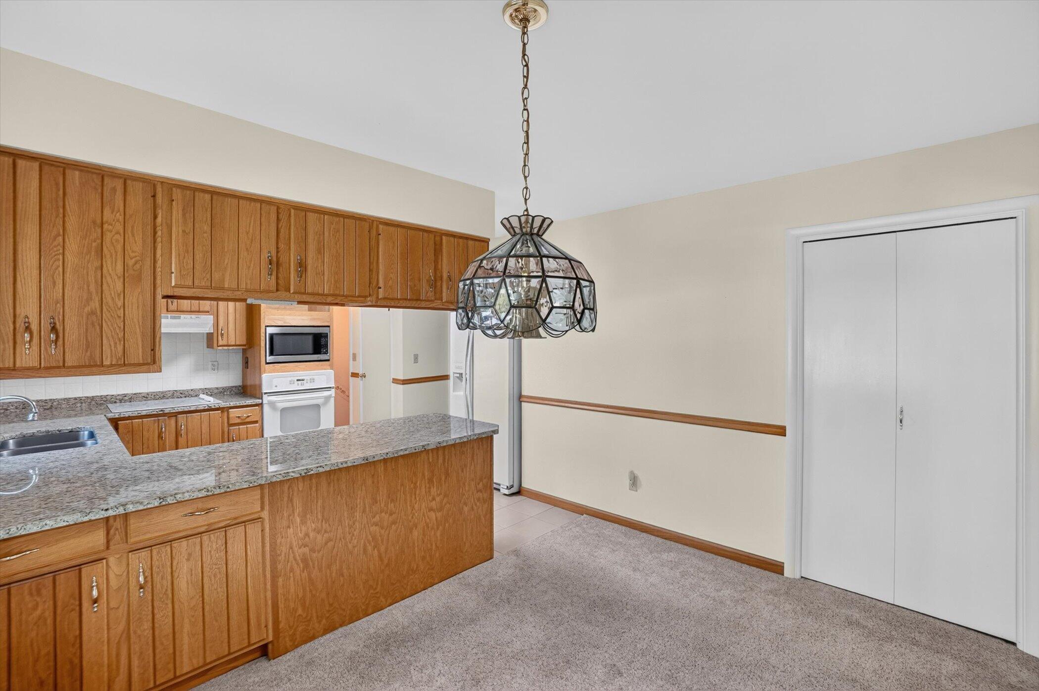 8047 Oak Hill Drive