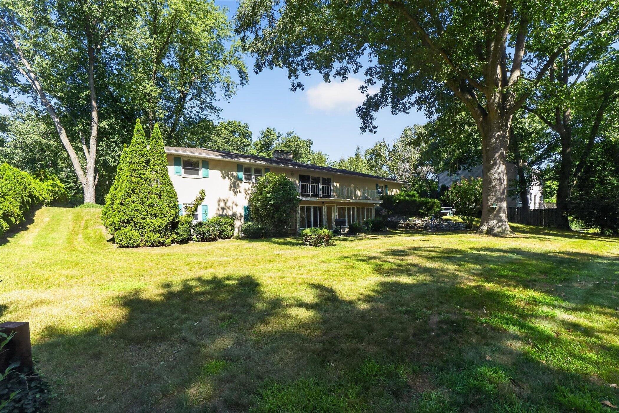 8047 Oak Hill Drive