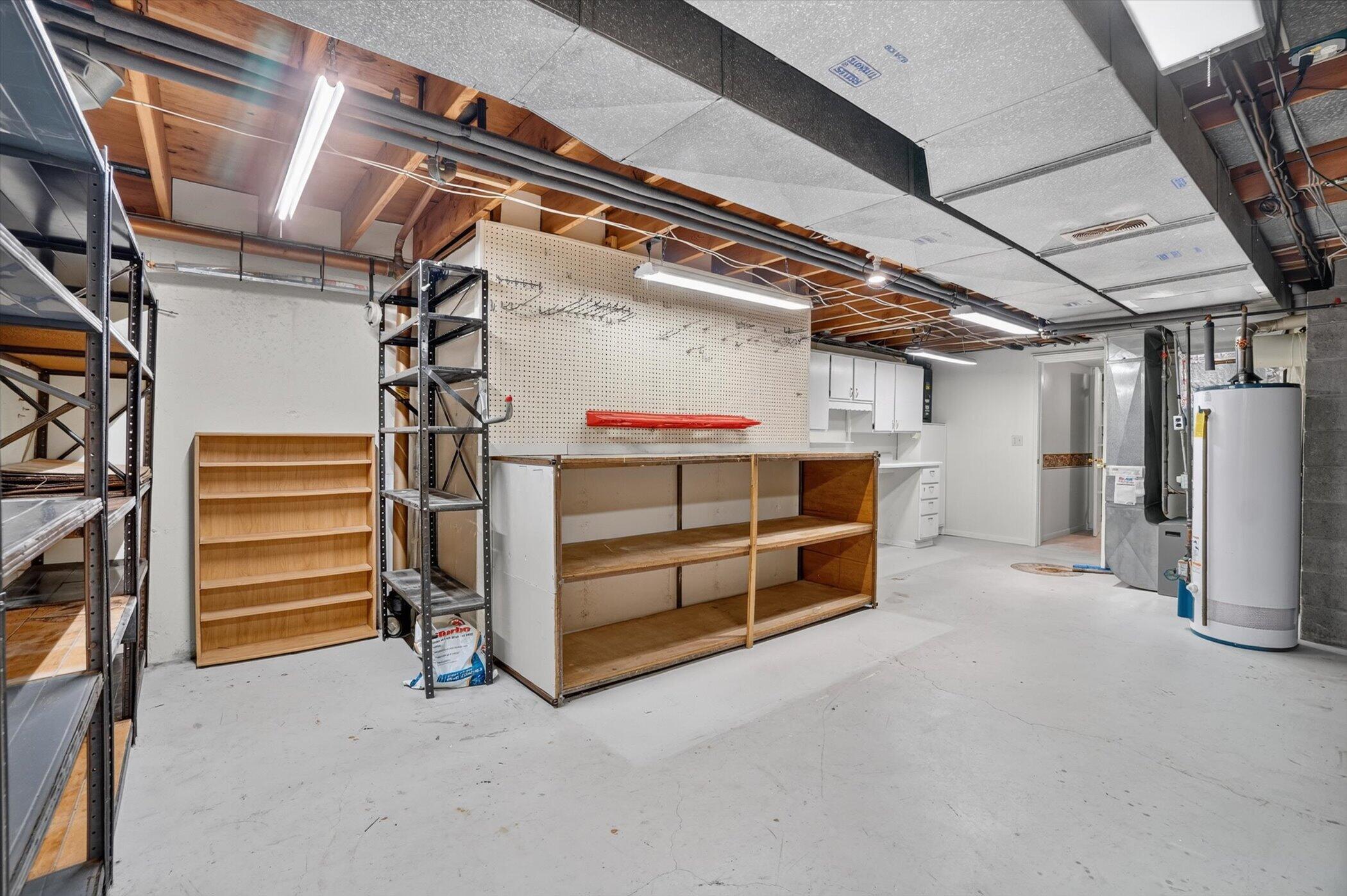8047 Oak Hill Drive