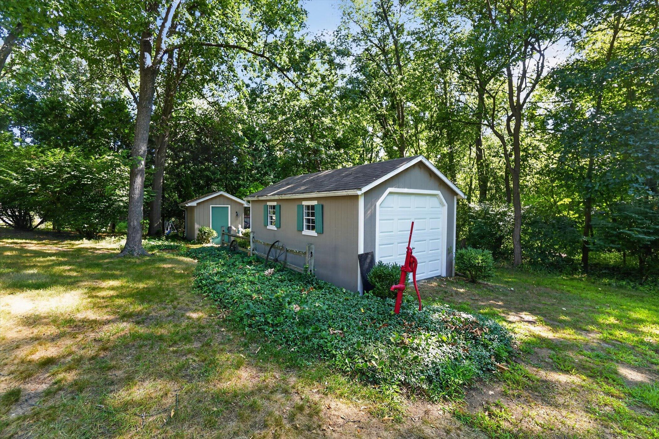 8047 Oak Hill Drive