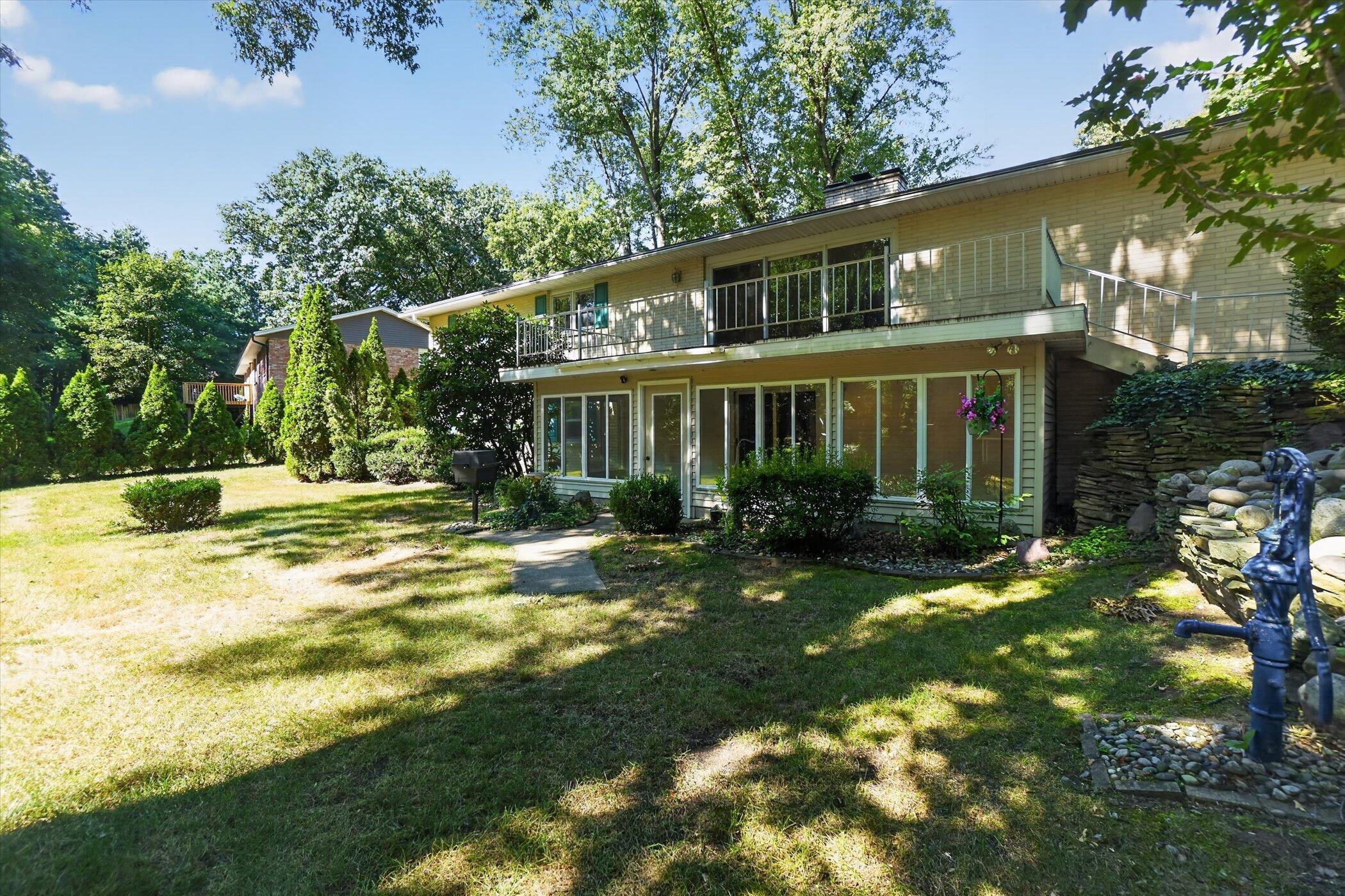 8047 Oak Hill Drive