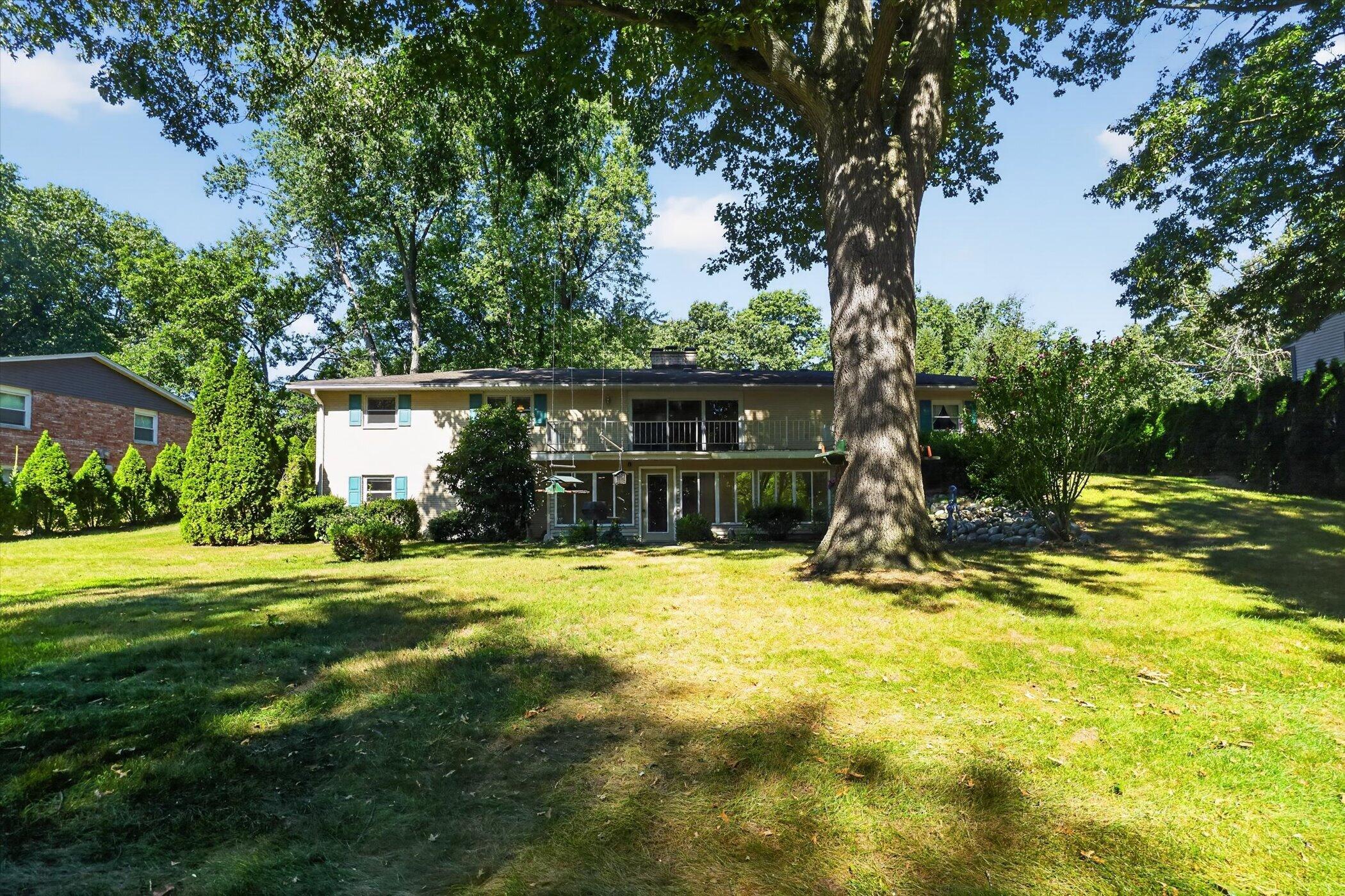 8047 Oak Hill Drive