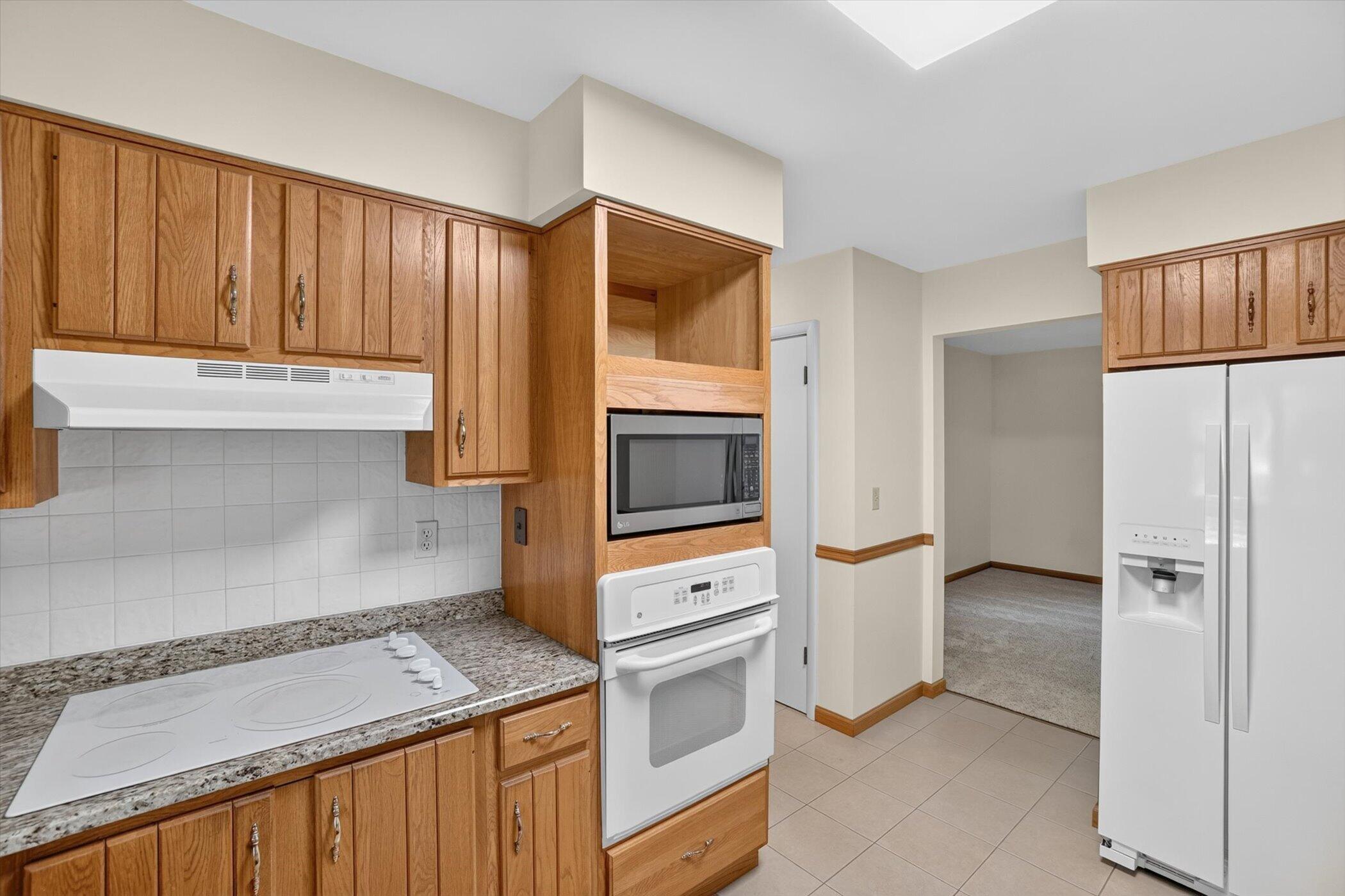 8047 Oak Hill Drive