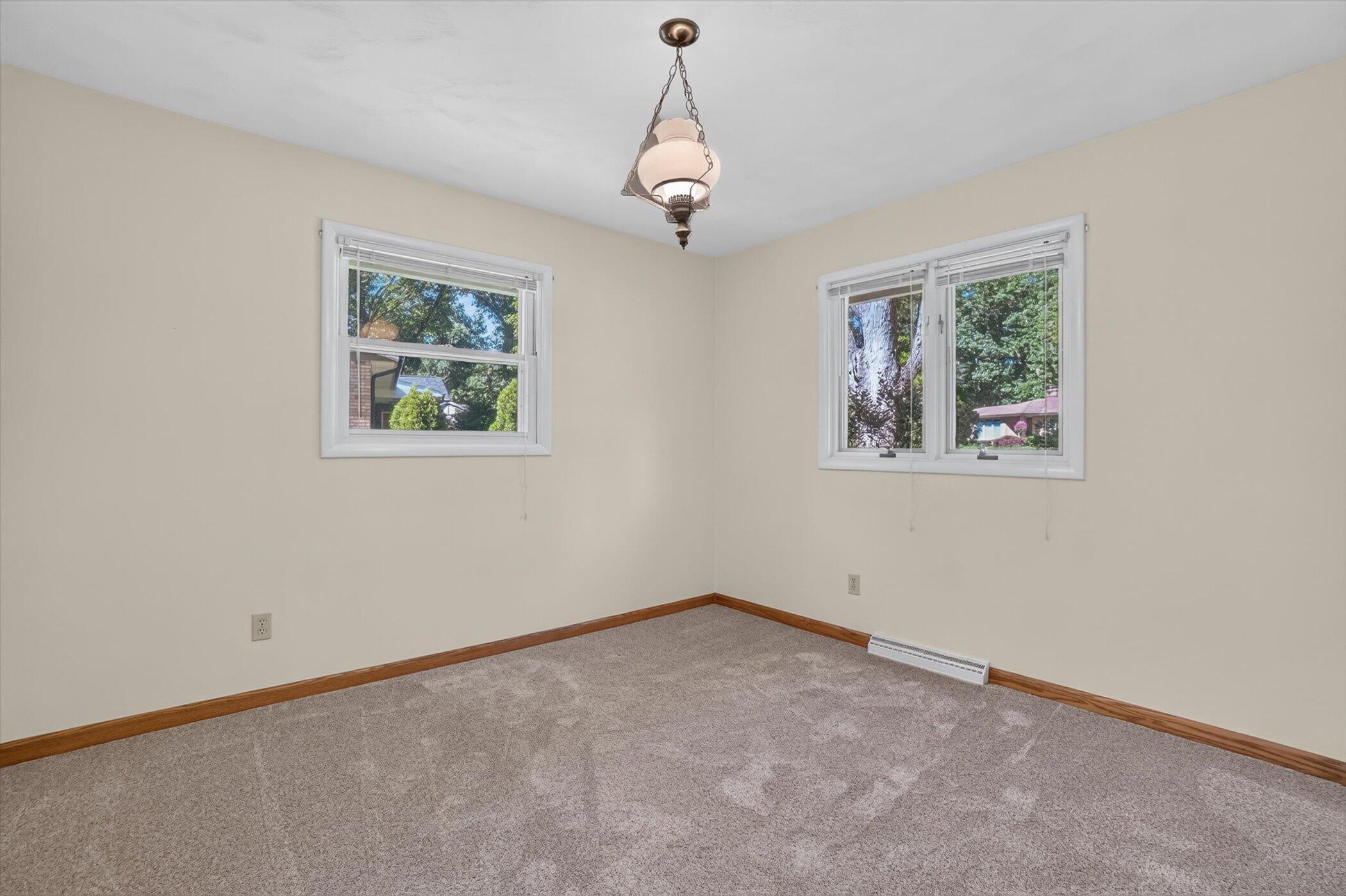 8047 Oak Hill Drive