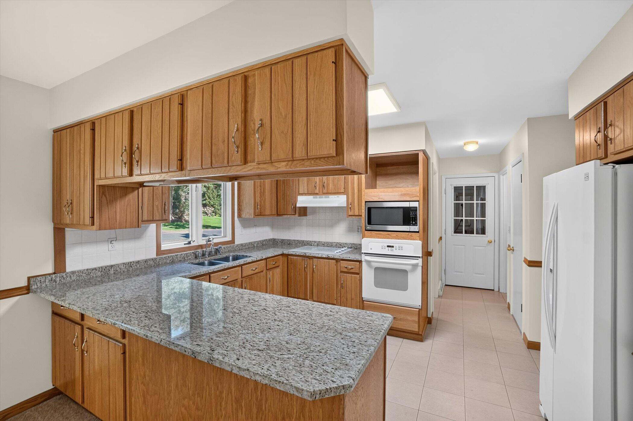 8047 Oak Hill Drive