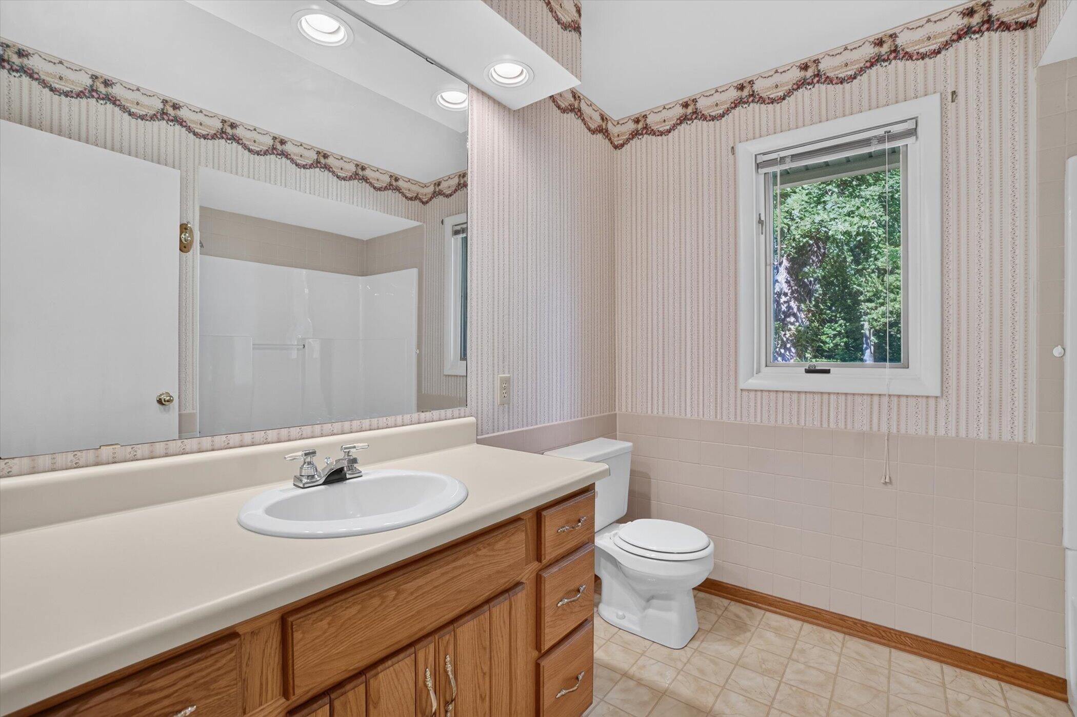 8047 Oak Hill Drive