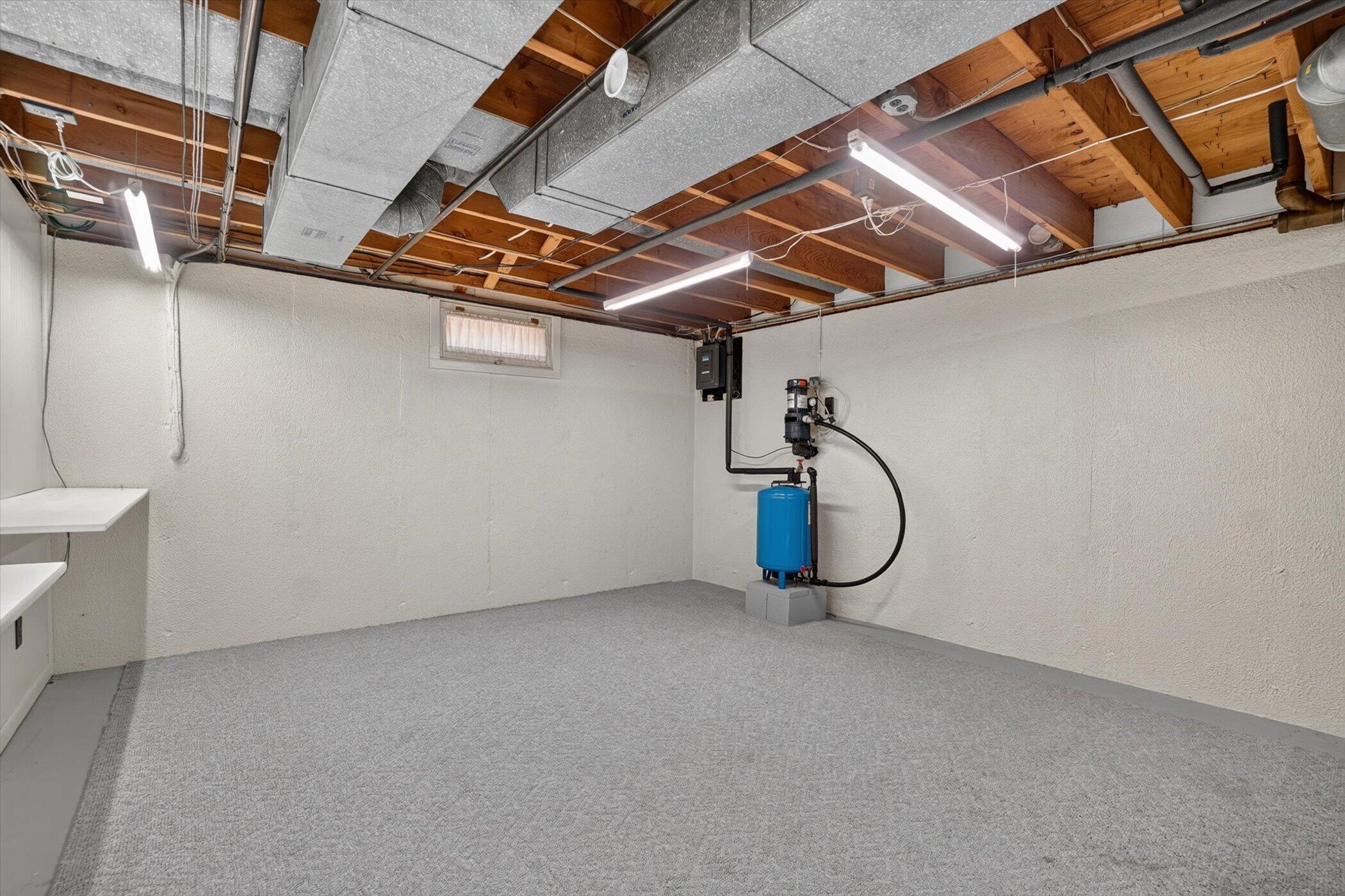 8047 Oak Hill Drive