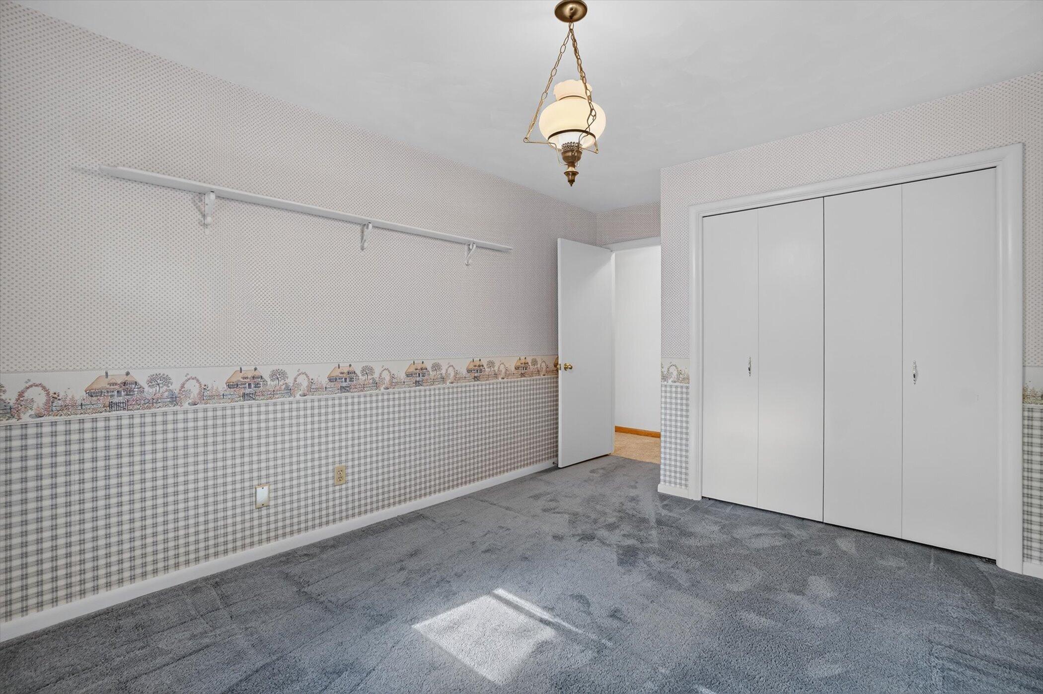 8047 Oak Hill Drive