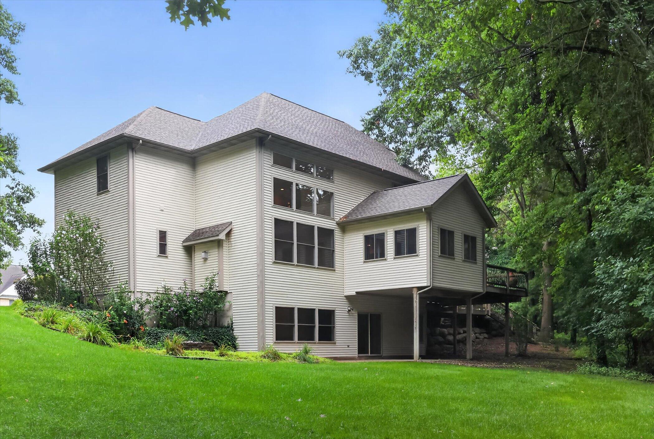 5284 Tillman Drive
