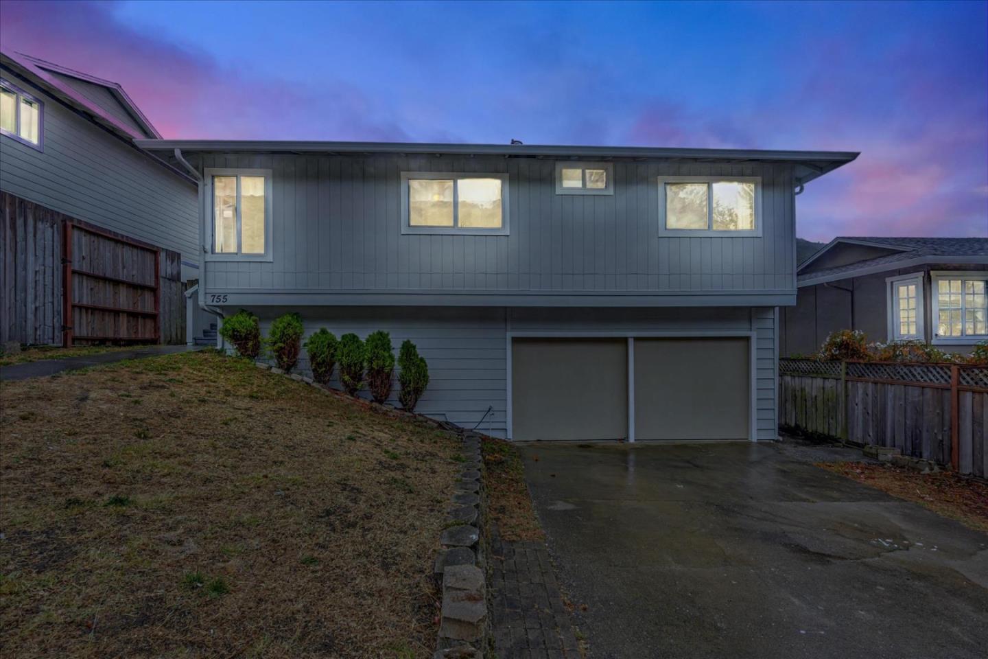 755 Prairie Creek DR