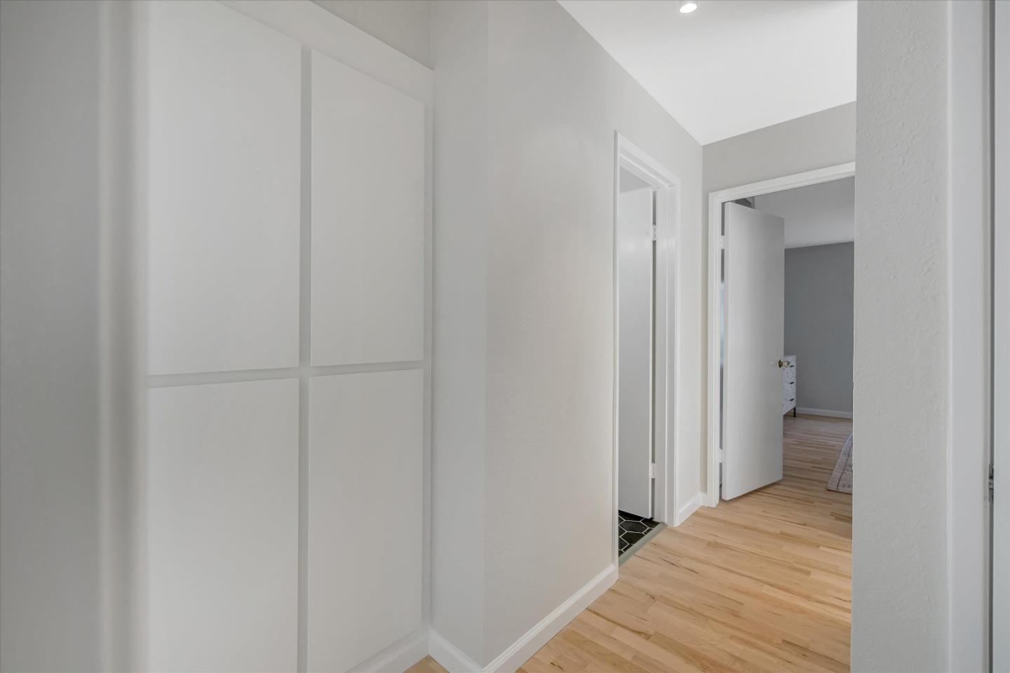 1302 Rosita RD