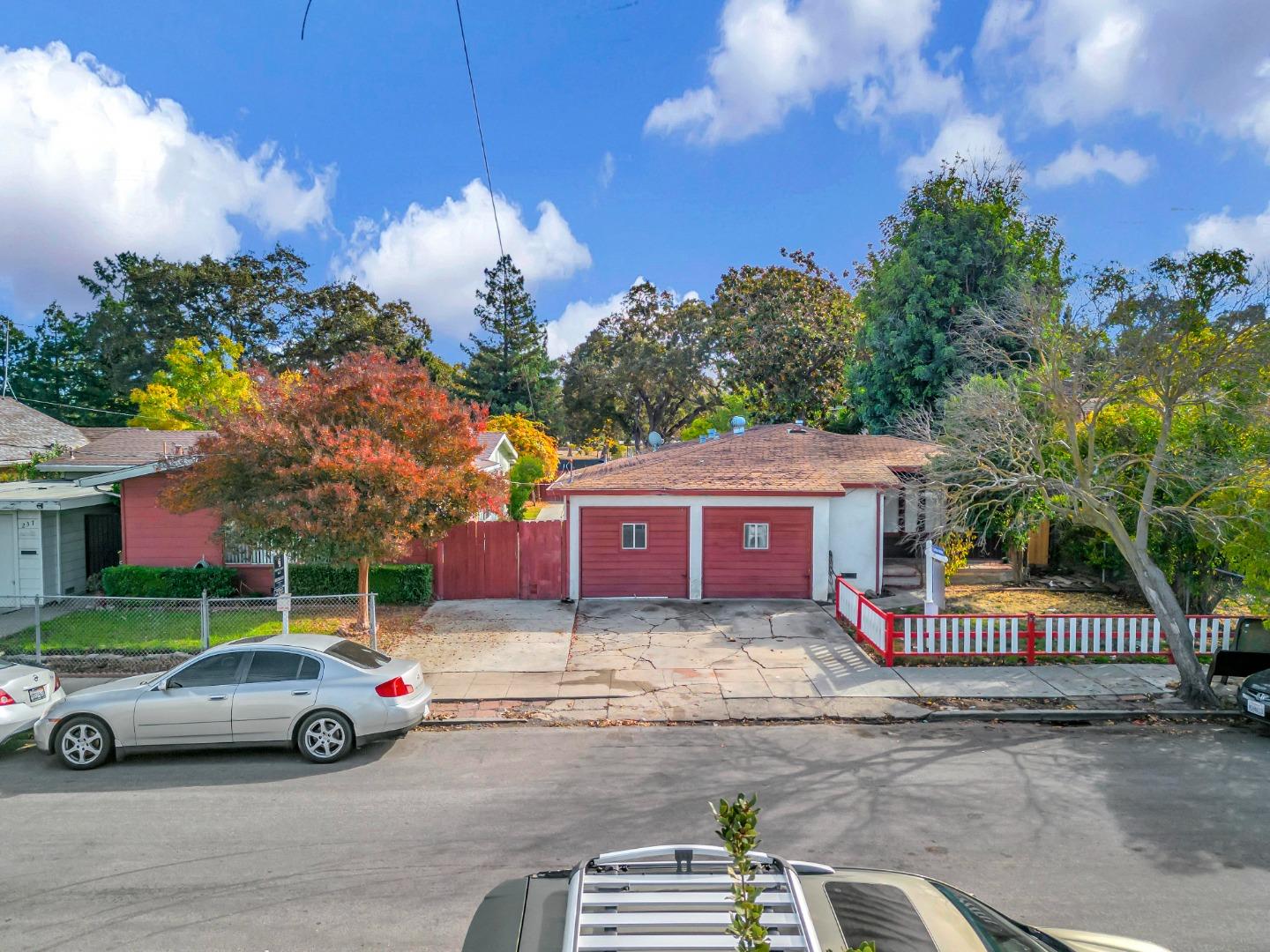 243 Poplar AVE
