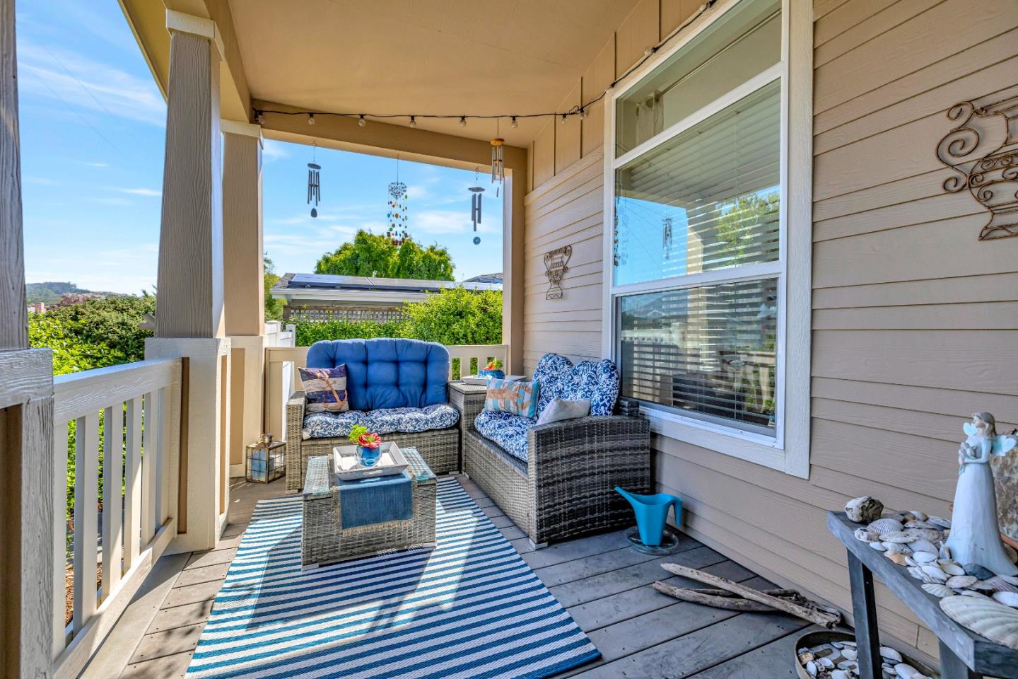 552 Filbert ST