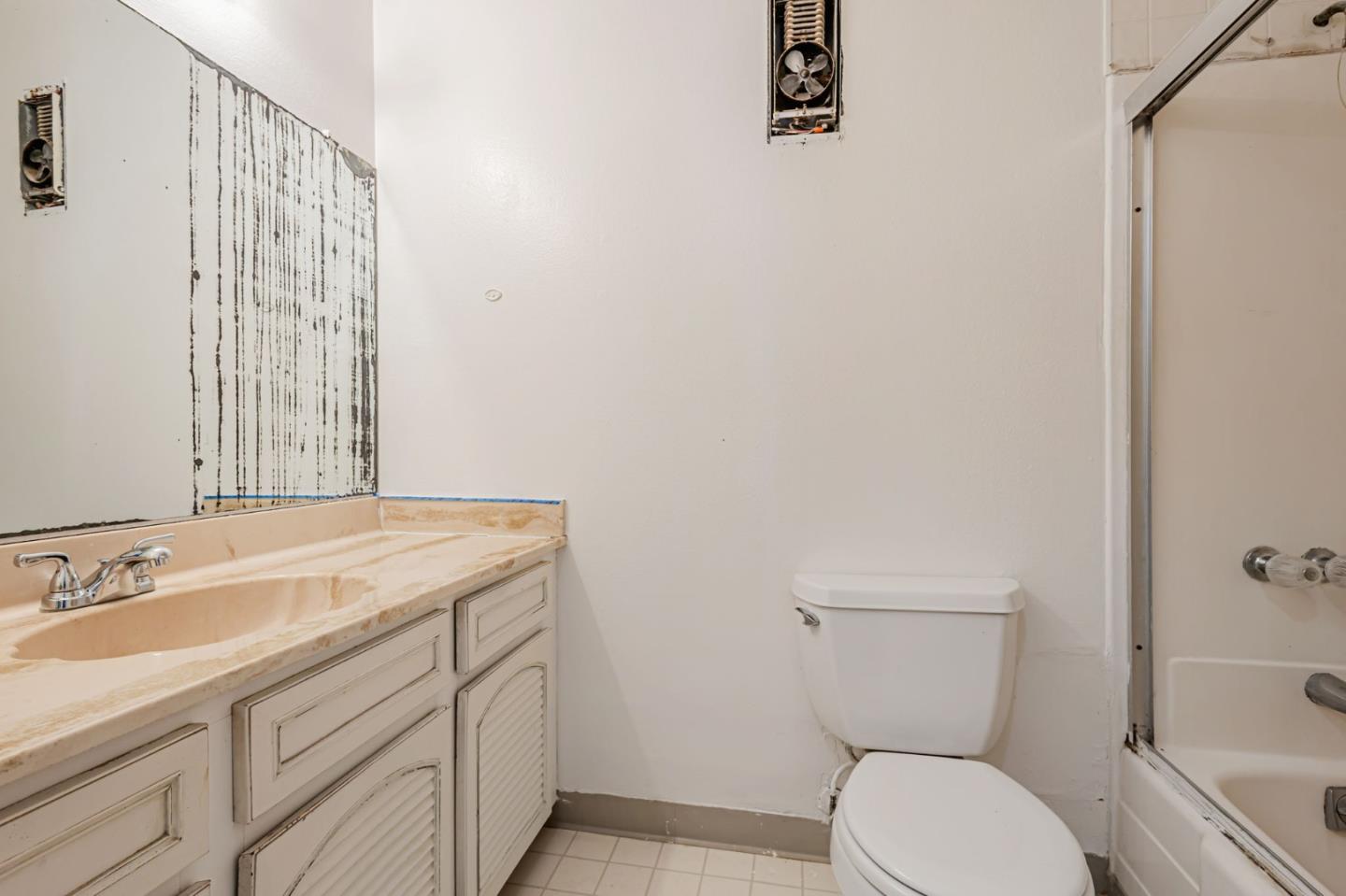 476 - 478 Oak Avenue