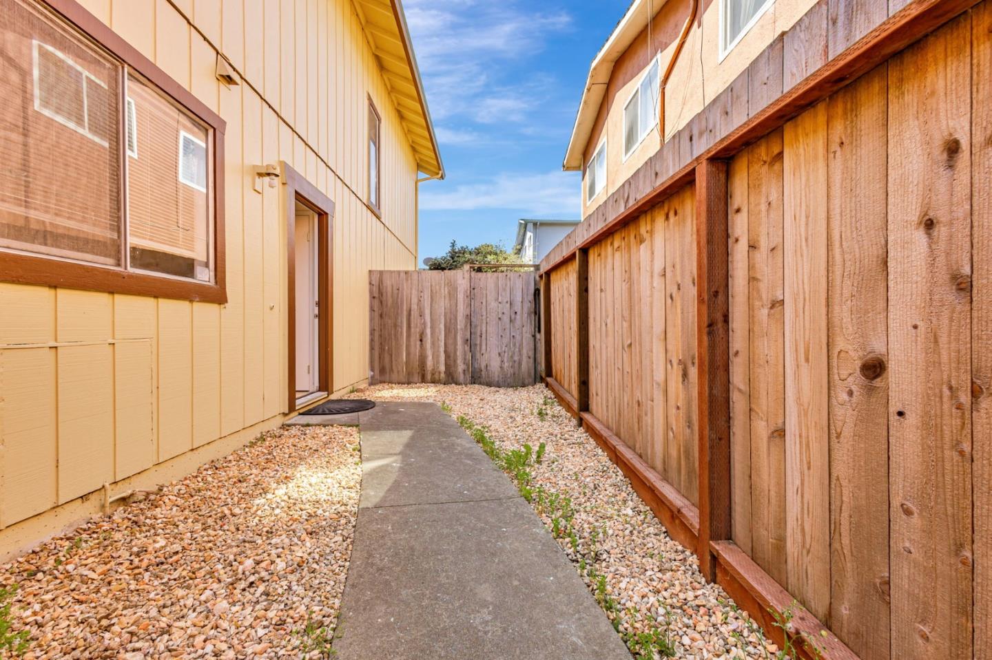 476 - 478 Oak Avenue