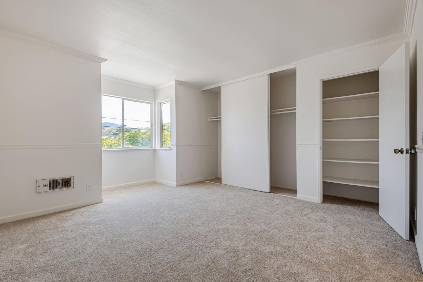 476 - 478 Oak Avenue