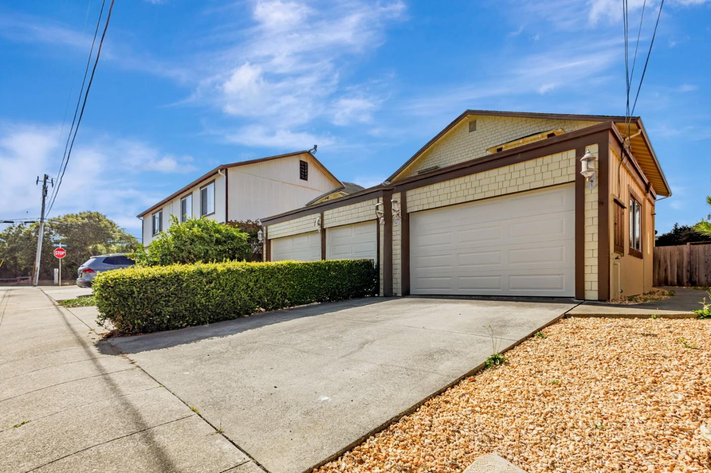 476 - 478 Oak Avenue