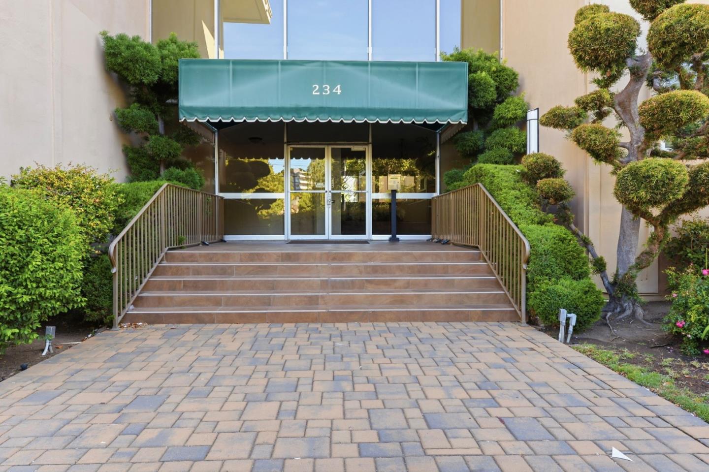 234 Elm Street 309