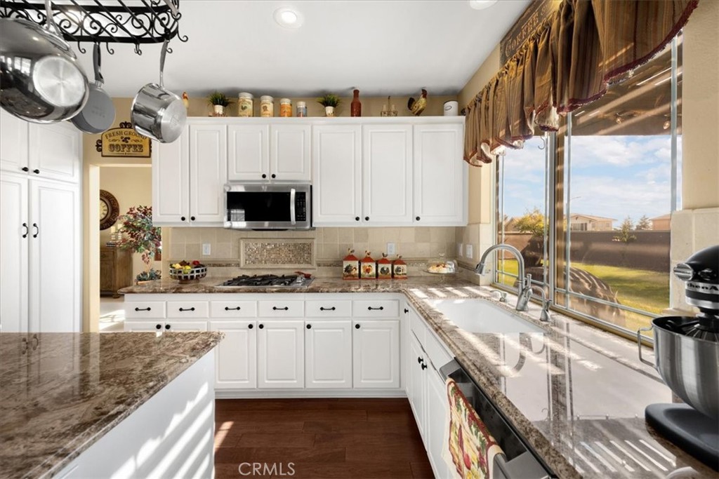 5548 Pacific Crest Place