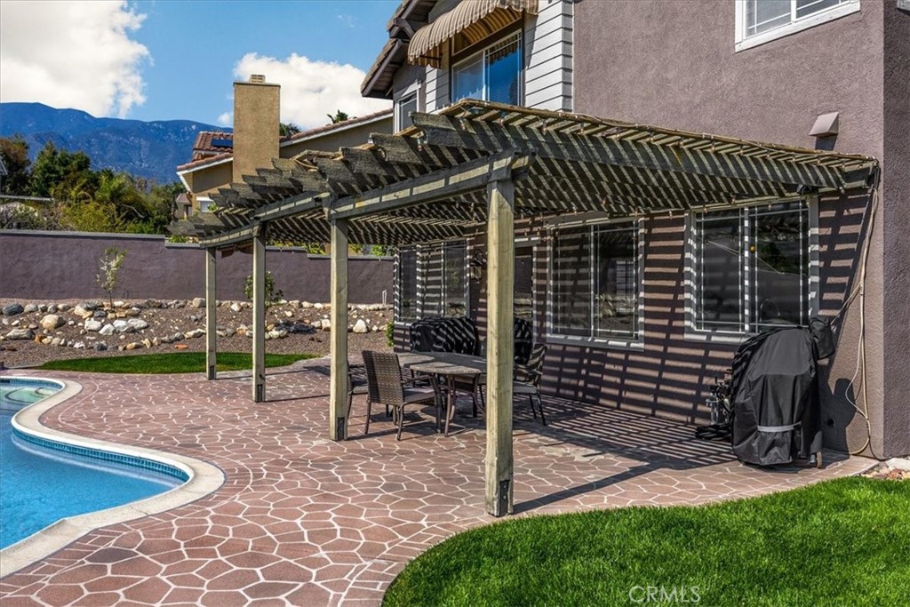 5548 Pacific Crest Place