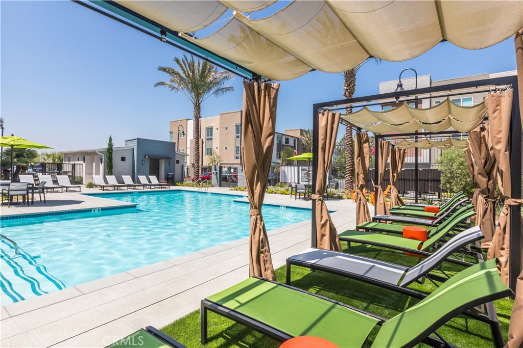 4127 E Circle Paseo 203