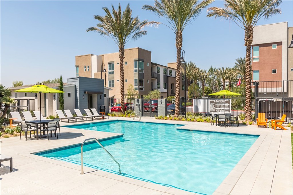 4127 E Circle Paseo 203