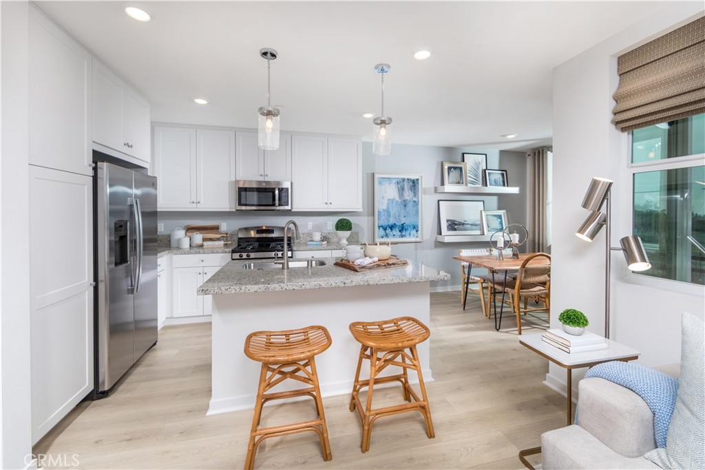 4127 E Circle Paseo 203