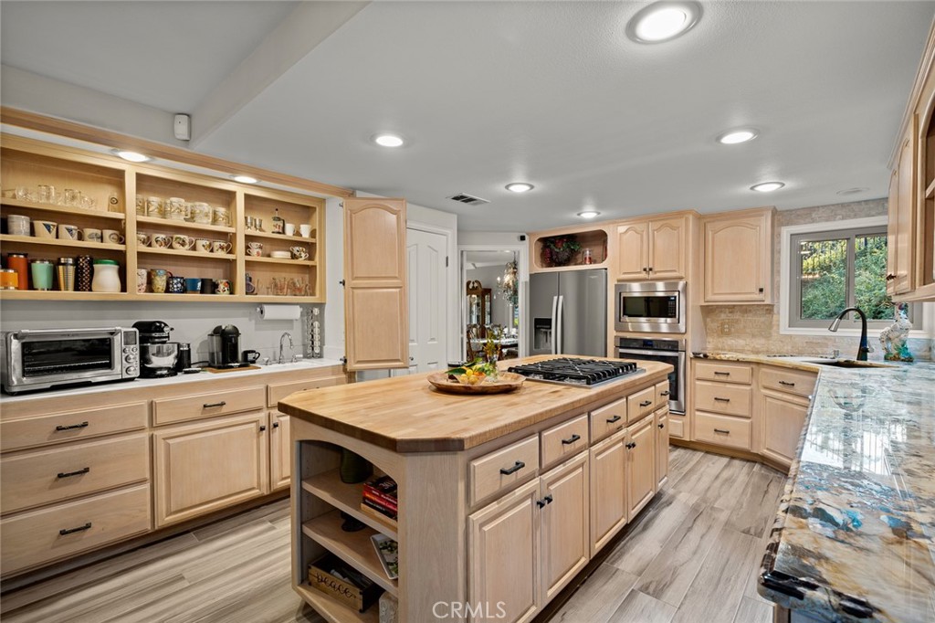 1624 Alessandro Road