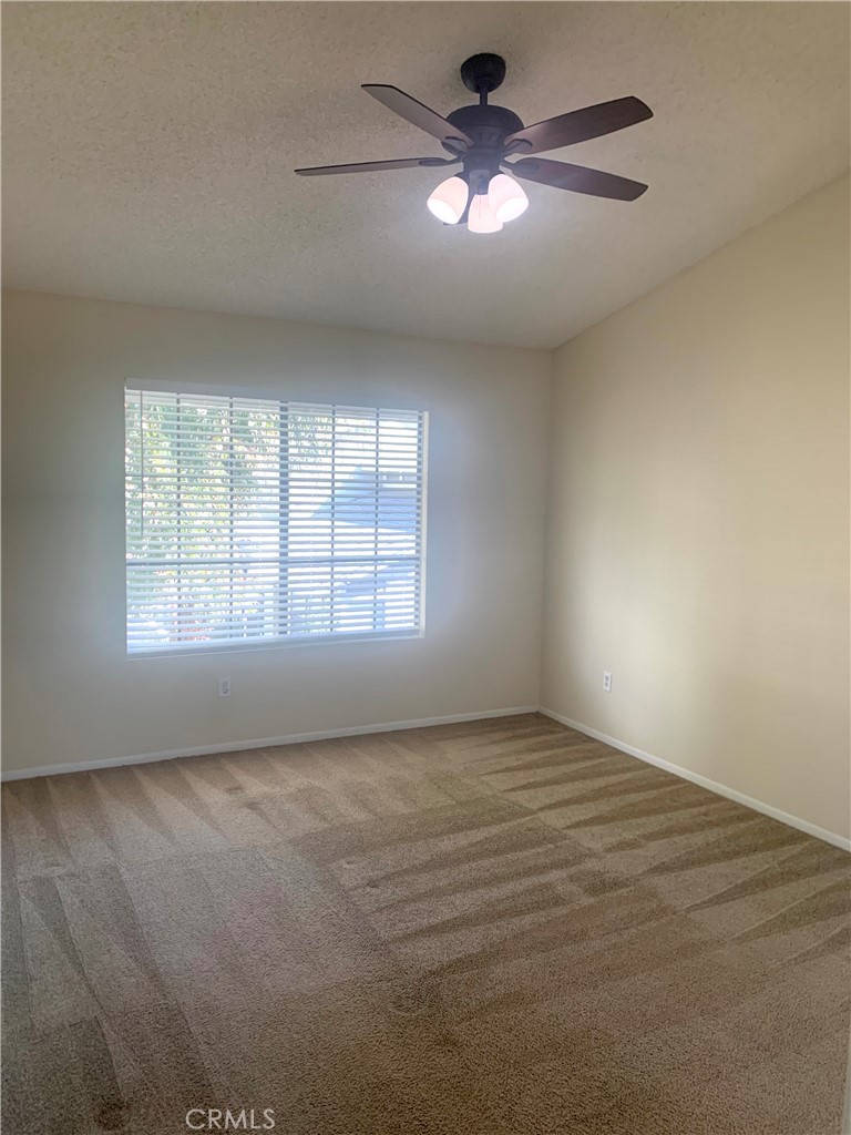 1380 W 48th Street 115