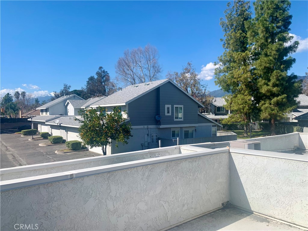 1380 W 48th Street 115