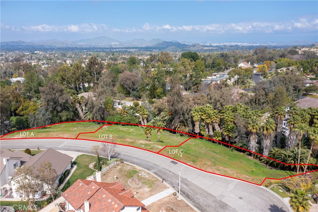 1389 Ocotillo Drive