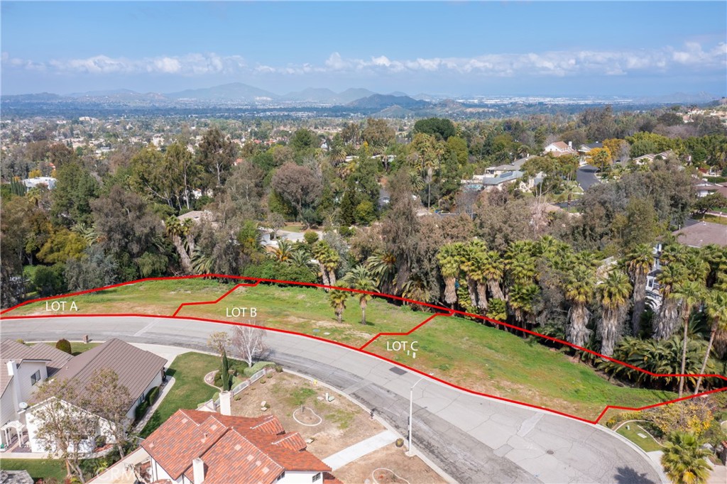 1389 Ocotillo Drive