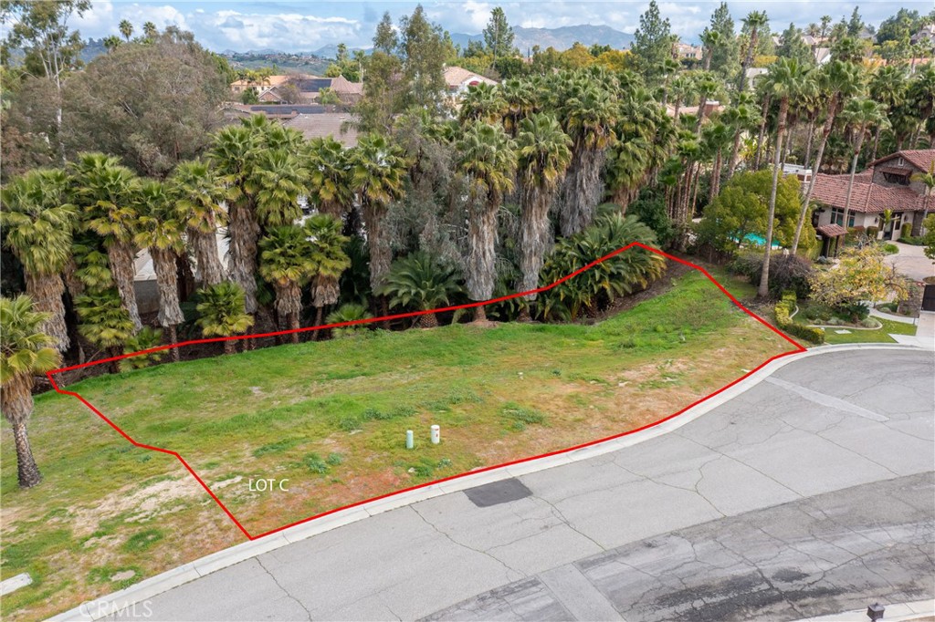 1383 Ocotillo Drive